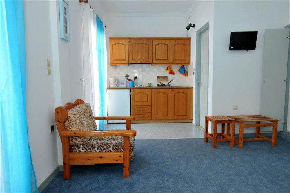 Kantaros Apartments Ипсос Екстериор снимка