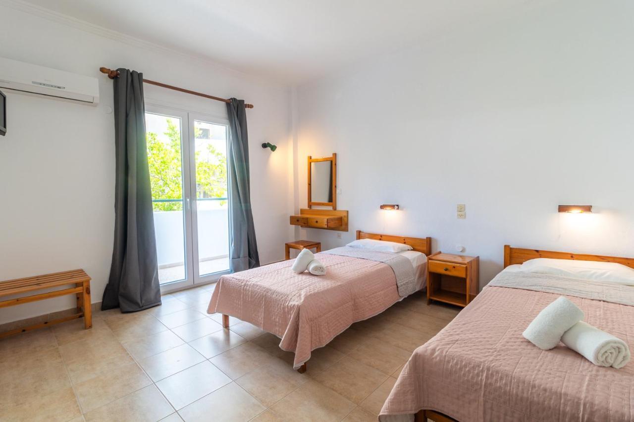 Kantaros Apartments Ипсос Екстериор снимка