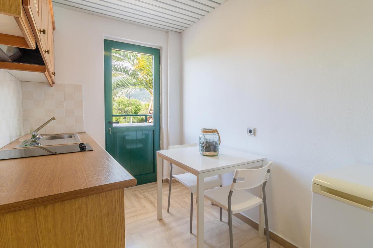 Kantaros Apartments Ипсос Екстериор снимка