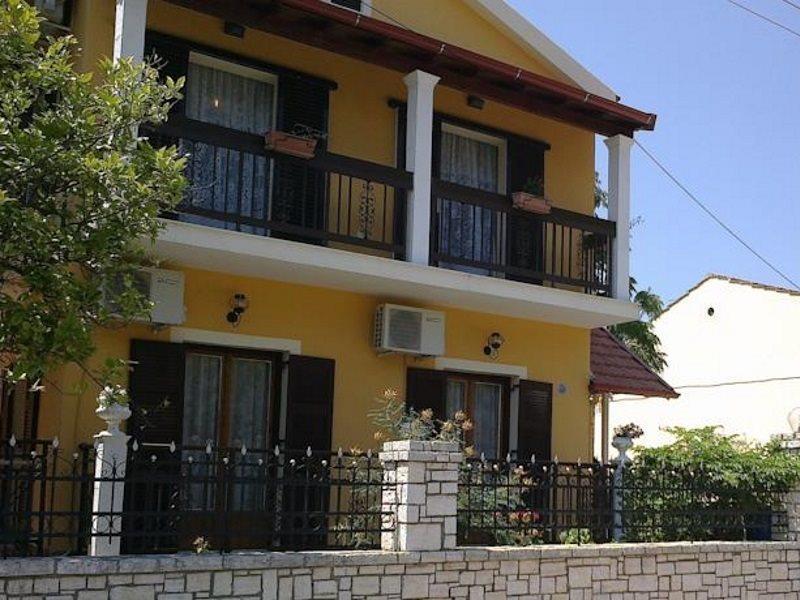 Kantaros Apartments Ипсос Екстериор снимка
